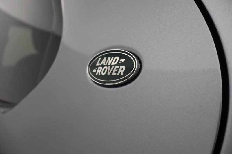 2023 (73) LAND ROVER DISCOVERY 3.0 D300 Dynamic SE 5dr Auto 5855655