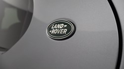 2023 (73) LAND ROVER DISCOVERY 3.0 D300 Dynamic SE 5dr Auto 5855655