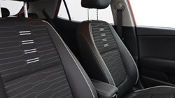 2025 (25) KIA STONIC 1.0T GDi 98 GT-Line 5dr DCT 4682557