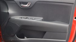 2025 (25) KIA STONIC 1.0T GDi 98 GT-Line 5dr DCT 4682555