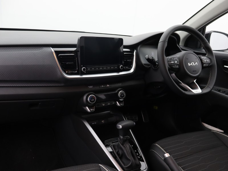 2025 (25) KIA STONIC 1.0T GDi 98 GT-Line 5dr DCT 4682548