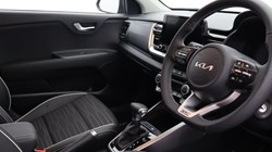 2025 (25) KIA STONIC 1.0T GDi 98 GT-Line 5dr DCT 4682554