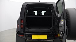 2024 (74) LAND ROVER DEFENDER 3.0 D250 X-Dynamic HSE 110 5dr Auto 5842799