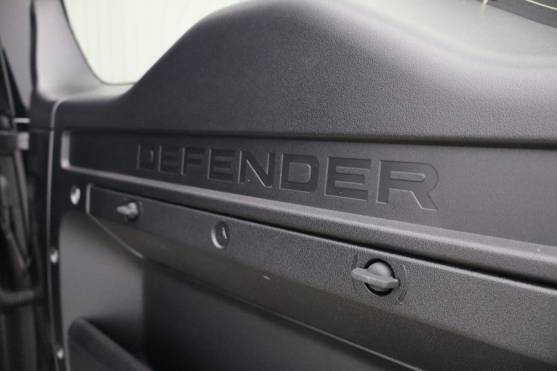 2024 (74) LAND ROVER DEFENDER 3.0 D250 X-Dynamic HSE 110 5dr Auto 5842804