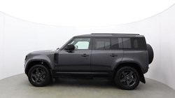 2024 (74) LAND ROVER DEFENDER 3.0 D250 X-Dynamic HSE 110 5dr Auto 5842877
