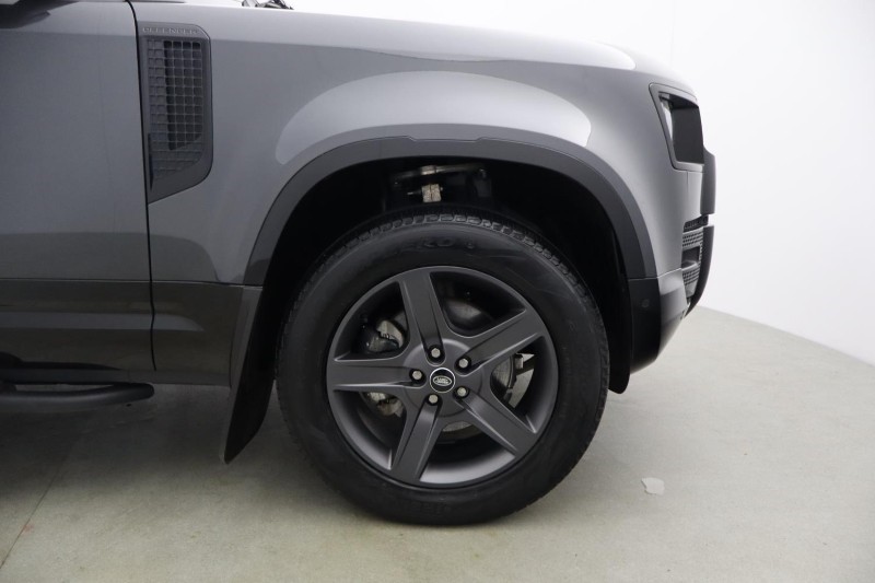 2024 (74) LAND ROVER DEFENDER 3.0 D250 X-Dynamic HSE 110 5dr Auto 5842814