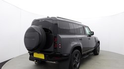 2024 (74) LAND ROVER DEFENDER 3.0 D250 X-Dynamic HSE 110 5dr Auto 5842792