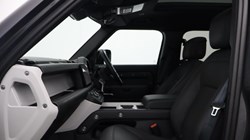2024 (74) LAND ROVER DEFENDER 3.0 D250 X-Dynamic HSE 110 5dr Auto 5842806