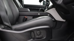 2024 (74) LAND ROVER DEFENDER 3.0 D250 X-Dynamic HSE 110 5dr Auto 5842835