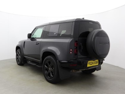 2024 (24) LAND ROVER DEFENDER 3.0 D250 X-Dynamic HSE 90 3dr Auto