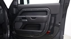 2024 (24) LAND ROVER DEFENDER 3.0 D250 X-Dynamic HSE 90 3dr Auto 5889667