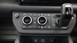 2024 (24) LAND ROVER DEFENDER 3.0 D250 X-Dynamic HSE 90 3dr Auto 5889680
