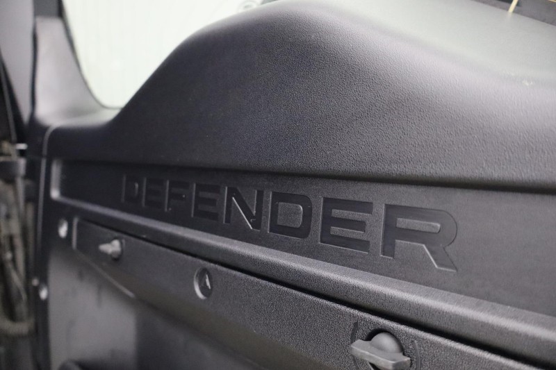 2024 (24) LAND ROVER DEFENDER 3.0 D250 X-Dynamic HSE 90 3dr Auto 5889650