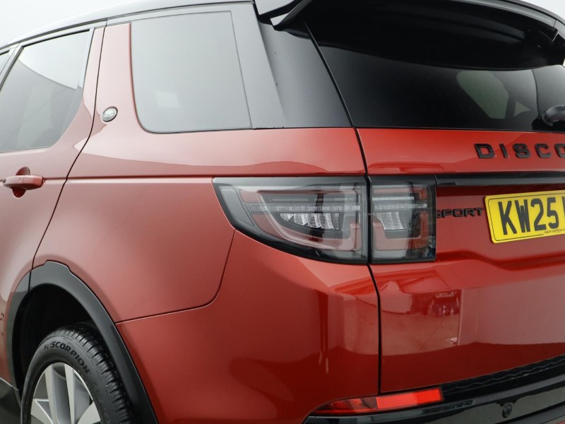 2025 (25) LAND ROVER DISCOVERY SPORT 2.0 D200 Dynamic HSE 5dr Auto [7 Seat] 5859878