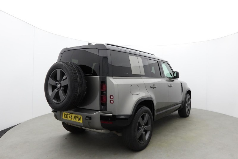 2025 (74) LAND ROVER DEFENDER 3.0 D350 X-Dynamic HSE 110 5dr Auto [7 Seat] 5861138