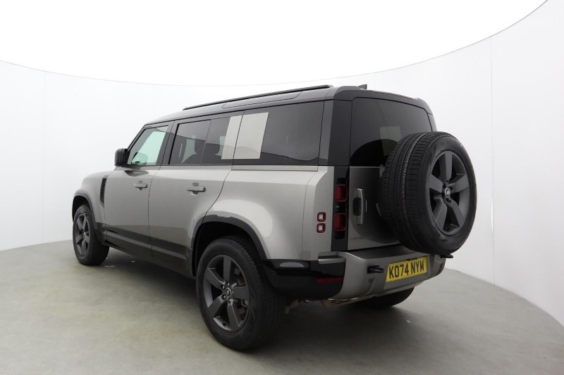 2025 (74) LAND ROVER DEFENDER 3.0 D350 X-Dynamic HSE 110 5dr Auto [7 Seat]