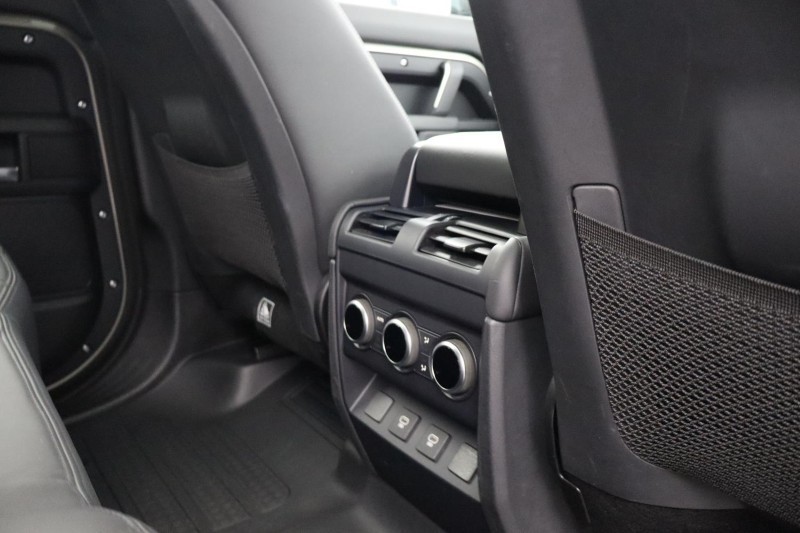 2025 (74) LAND ROVER DEFENDER 3.0 D350 X-Dynamic HSE 110 5dr Auto [7 Seat] 5861156