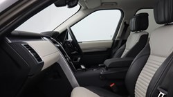 2025 (25) LAND ROVER DISCOVERY 3.0 D350 Dynamic HSE 5dr Auto 5864473