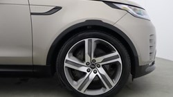 2025 (25) LAND ROVER DISCOVERY 3.0 D350 Dynamic HSE 5dr Auto 5864484