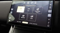 2026 (26) LAND ROVER RANGE ROVER VELAR 2.0 P400e Dynamic SE 5dr Auto 5861315