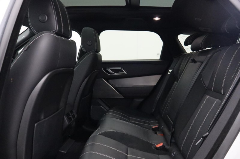 2021 (21) LAND ROVER RANGE ROVER VELAR 2.0 D200 Edition 5dr Auto 5875227