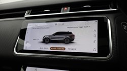 2021 (21) LAND ROVER RANGE ROVER VELAR 2.0 D200 Edition 5dr Auto 5875264