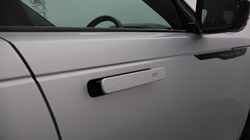 2021 (21) LAND ROVER RANGE ROVER VELAR 2.0 D200 Edition 5dr Auto 5875234