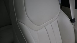 2024 (24) LAND ROVER RANGE ROVER 3.0 D300 SE 4dr Auto 5848477