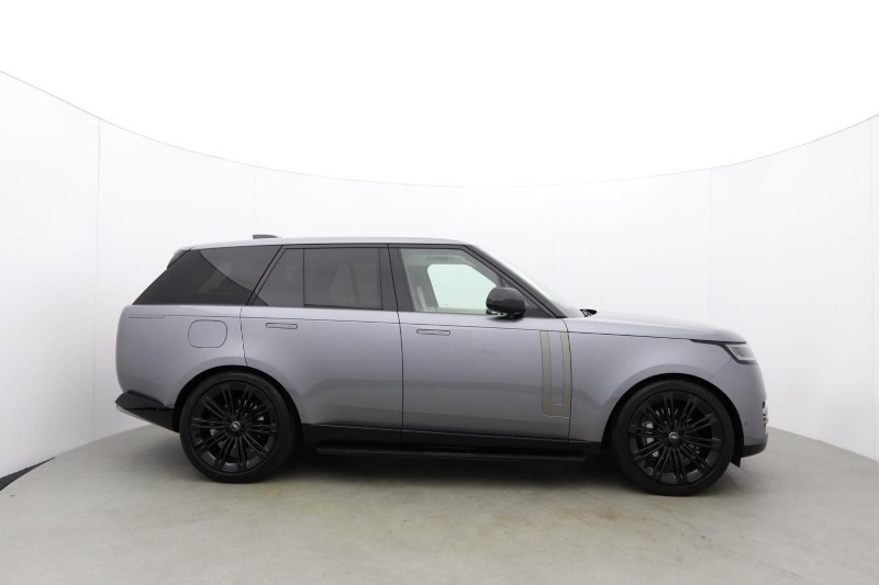 2024 (24) LAND ROVER RANGE ROVER 3.0 D300 SE 4dr Auto 5848412