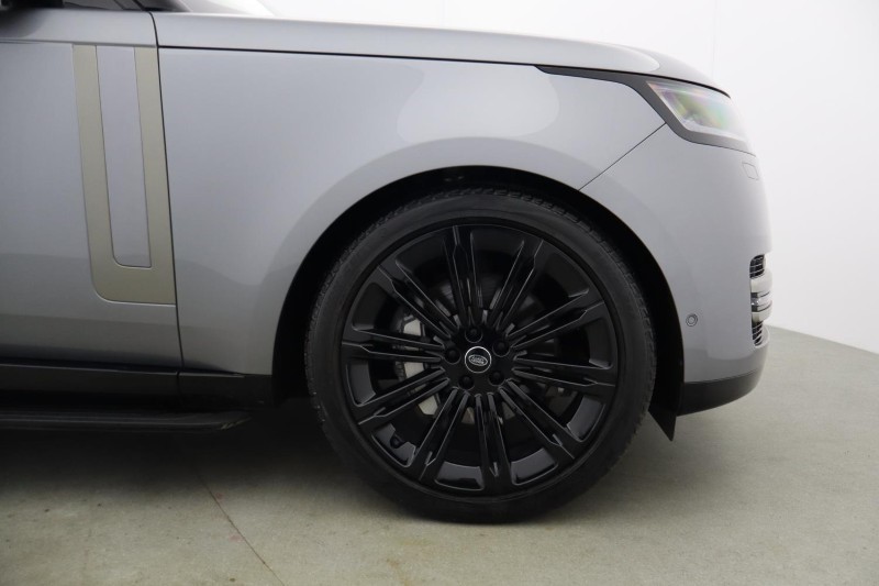 2024 (24) LAND ROVER RANGE ROVER 3.0 D300 SE 4dr Auto 5848487