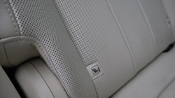 2024 (24) LAND ROVER RANGE ROVER 3.0 D300 SE 4dr Auto 5848437