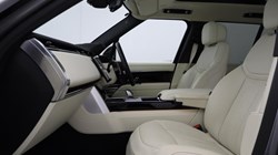 2024 (24) LAND ROVER RANGE ROVER 3.0 D300 SE 4dr Auto 5848428