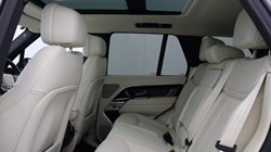 2024 (24) LAND ROVER RANGE ROVER 3.0 D300 SE 4dr Auto 5848429