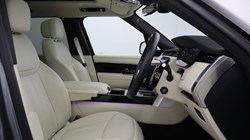 2024 (24) LAND ROVER RANGE ROVER 3.0 D300 SE 4dr Auto 5848447