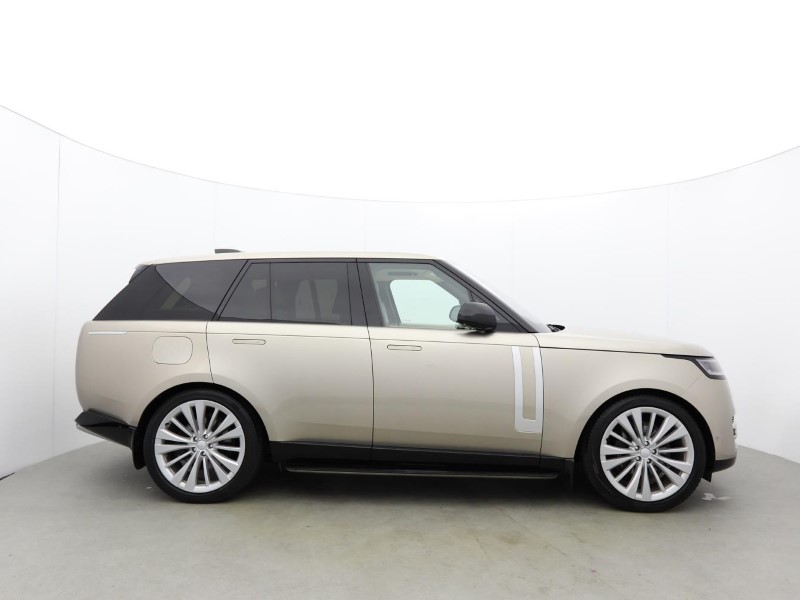 2022 (72) LAND ROVER RANGE ROVER 4.4 P530 V8 First Edition 4dr Auto 5844974