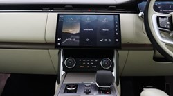 2022 (72) LAND ROVER RANGE ROVER 4.4 P530 V8 First Edition 4dr Auto 5845011