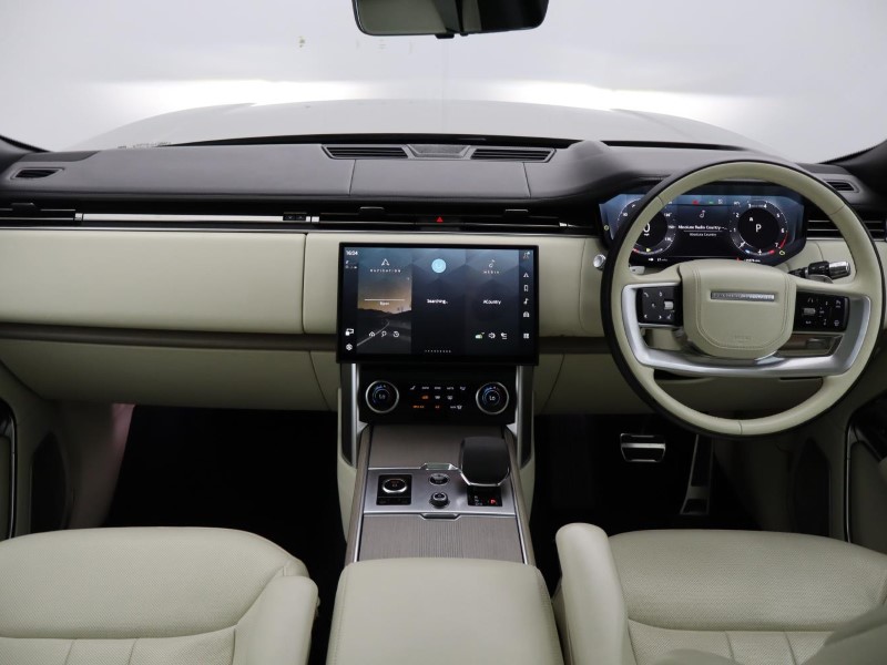 2022 (72) LAND ROVER RANGE ROVER 4.4 P530 V8 First Edition 4dr Auto 5845009