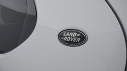2021 (71) LAND ROVER DISCOVERY 3.0 D250 R-Dynamic S 5dr Auto 5865850