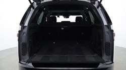 2021 (71) LAND ROVER DISCOVERY 3.0 D250 R-Dynamic S 5dr Auto 5865857