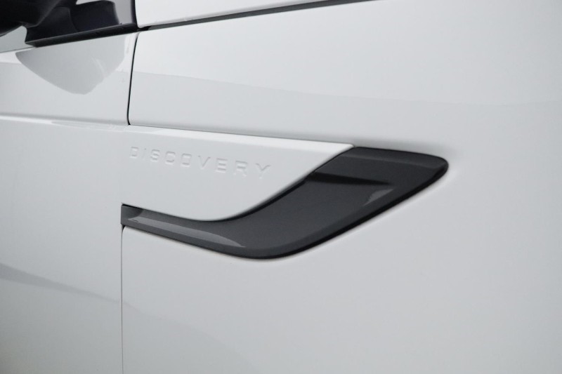 2021 (71) LAND ROVER DISCOVERY 3.0 D250 R-Dynamic S 5dr Auto 5865867