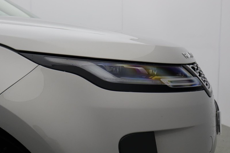 2020 (69) LAND ROVER RANGE ROVER EVOQUE 2.0 P200 SE 5dr Auto 5877731