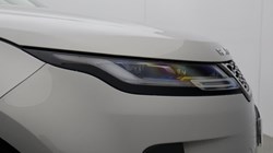 2020 (69) LAND ROVER RANGE ROVER EVOQUE 2.0 P200 SE 5dr Auto 5877731