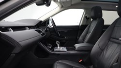 2020 (69) LAND ROVER RANGE ROVER EVOQUE 2.0 P200 SE 5dr Auto 5877720