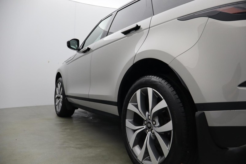 2020 (69) LAND ROVER RANGE ROVER EVOQUE 2.0 P200 SE 5dr Auto 5877718