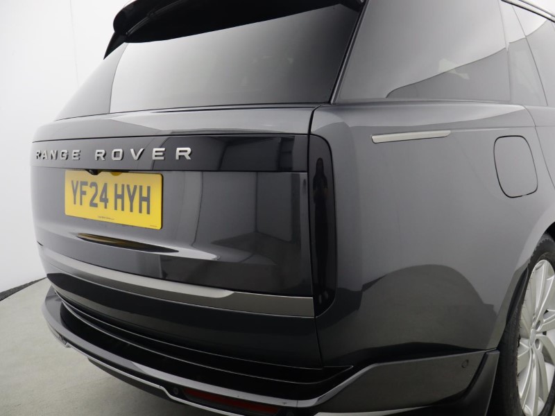 2024 (24) LAND ROVER RANGE ROVER 3.0 D350 SE 4dr Auto 5865117