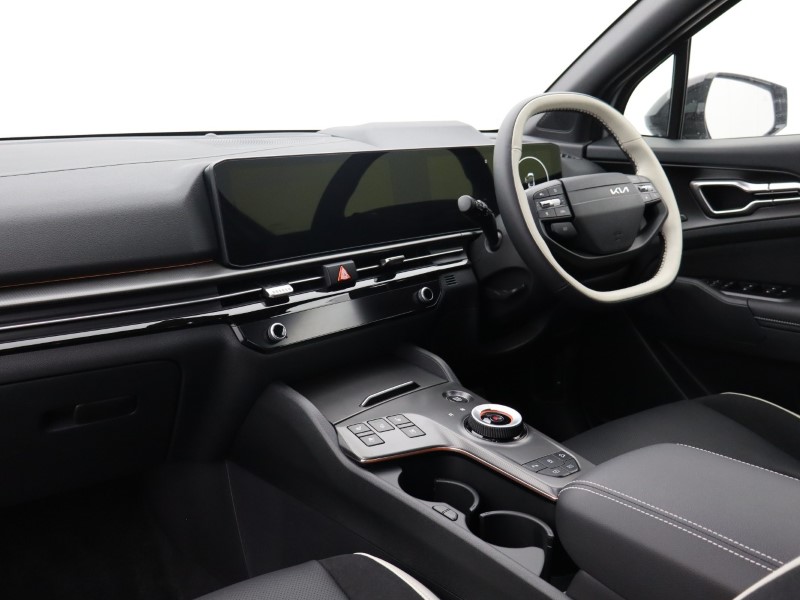 2025 (25) KIA SPORTAGE 1.6T GDi GT-Line S 5dr DCT 4677641