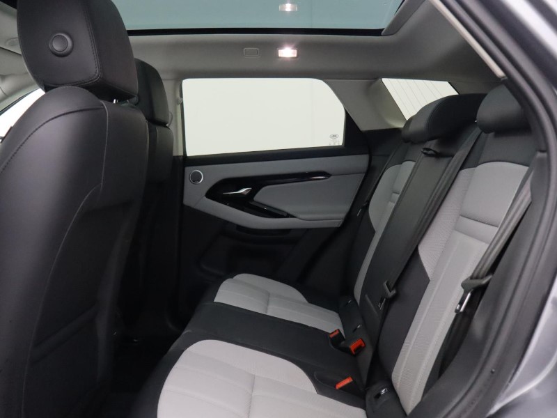 2025 (25) LAND ROVER RANGE ROVER EVOQUE 2.0 D200 Dynamic HSE 5dr Auto 5864811