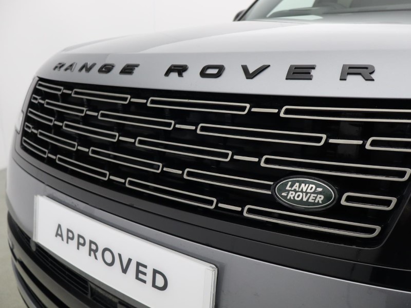 2022 (22) LAND ROVER RANGE ROVER 3.0 D300 HSE 4dr Auto 5906196