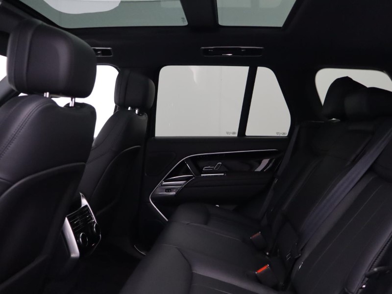 2022 (22) LAND ROVER RANGE ROVER 3.0 D300 HSE 4dr Auto 5906183