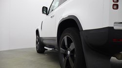 2022 (72) LAND ROVER DEFENDER 3.0 D250 HSE 90 3dr Auto 5900808